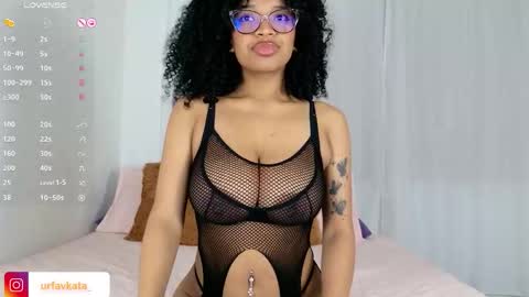 Snapshot of kataleyacandy chatting on 02-12-26, 11:00 Kataleya online show from 02-12-26, 11:00