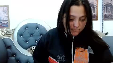 Snapshot of kataleyastiward chatting on 06-19-26, 12:31 KATA online show from 06-19-26, 12:31