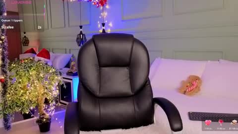 Kat online show from 12-16-25, 11:48