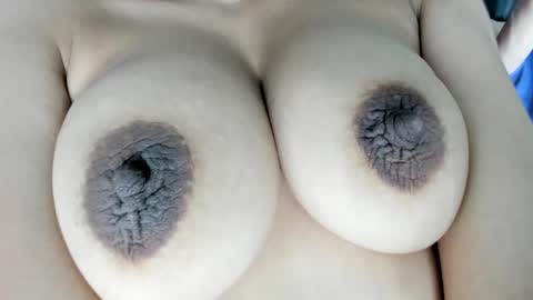 katalina_hot45 online show from 01-05-25, 05:51