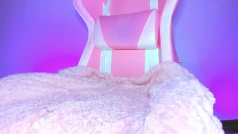 Snapshot of katalinaferreirax chatting on 06-30-26, 10:55 katalinaferreirax online show from 06-30-26, 10:55