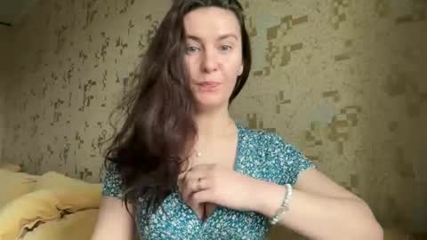 KatalinaQE online show from 03-18-26, 07:33