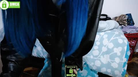 Maca online show from 12-17-24, 04:01