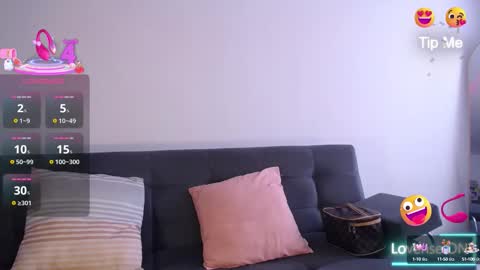 Carla Palmer online show from 10-12-25, 06:40