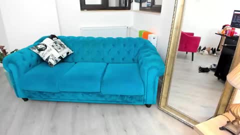 Kate online show from 03-10-25, 09:51