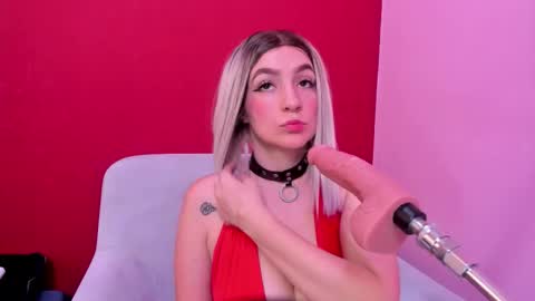 Kate  online show from 10-07-25, 12:24