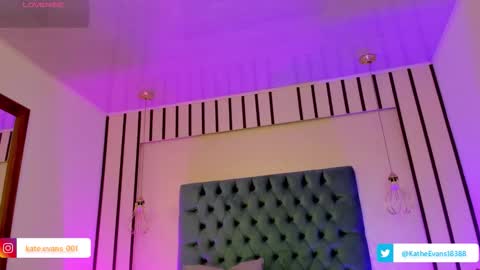 Kate Evans online show from 01-16-26, 01:04