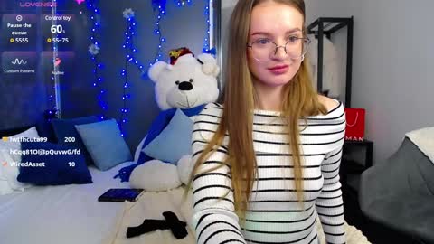 .Be kind and gentle with me and I will do my best for you.   online show from 12-22-24, 11:44