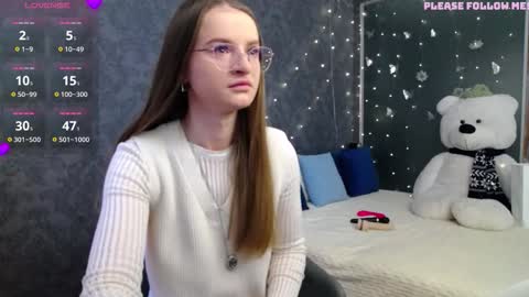 Snapshot of kate_jonson chatting on 02-15-26, 07:49 .Be kind and gentle with me and I will do my best for you. online show from 02-15-26, 07:49