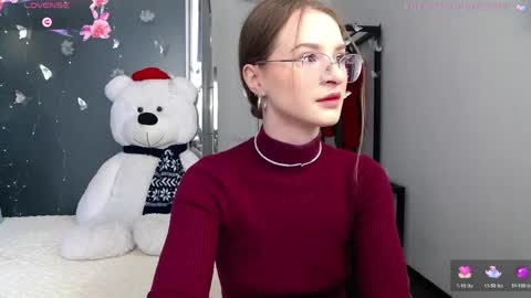 Snapshot of kate_jonson chatting on 05-13-26, 06:55 .Be kind and gentle with me and I will do my best for you. online show from 05-13-26, 06:55