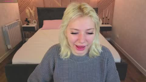 Kate online show from 04-12-26, 01:10