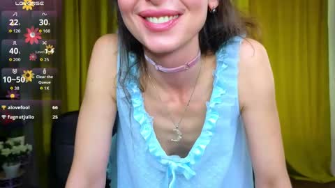 Snapshot of kate_millersi chatting on 04-28-26, 10:42 Kare online show from 04-28-26, 10:42