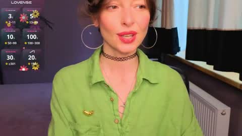 Snapshot of kate_millersi chatting on 06-06-26, 11:48 Kare online show from 06-06-26, 11:48