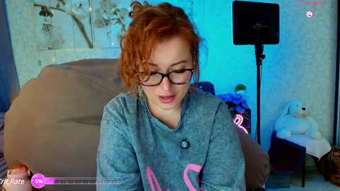 Snapshot of kate_picture chatting on 12-19-24, 02:34 Kate online show from 12-19-24, 02:34