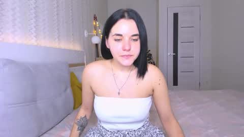 Snapshot of kate_ree_ chatting on 01-11-25, 05:51 KATE online show from 01-11-25, 05:51