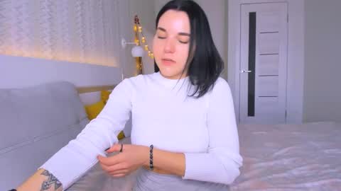 Snapshot of kate_ree_ chatting on 02-11-25, 05:58 KATE online show from 02-11-25, 05:58