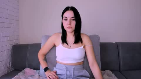 Snapshot of kate_ree_ chatting on 10-12-25, 05:06 KATE online show from 10-12-25, 05:06