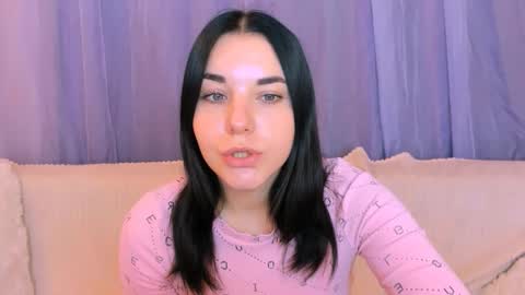 Snapshot of kate_ree_ chatting on 11-20-25, 06:02 KATE online show from 11-20-25, 06:02