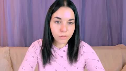 Snapshot of kate_ree_ chatting on 11-25-25, 05:51 KATE online show from 11-25-25, 05:51