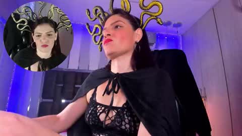 kate_roose online show from 10-14-25, 08:53