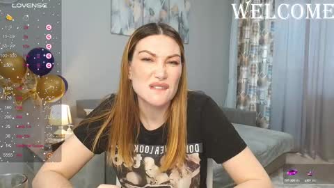 Therapist online show from 03-10-25, 05:33