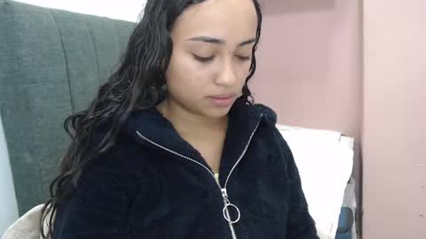 Kari online show from 02-22-25, 01:35