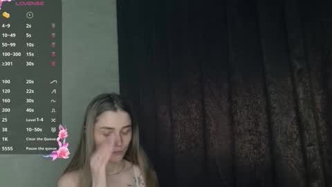 Snapshot of kate_swon chatting on 01-07-26, 02:14 Kate online show from 01-07-26, 02:14