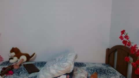 Snapshot of kateangelly chatting on 04-01-26, 01:50 kateangelly online show from 04-01-26, 01:50