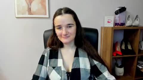 Snapshot of katedesire chatting on 03-08-26, 07:56 Kate online show from 03-08-26, 07:56