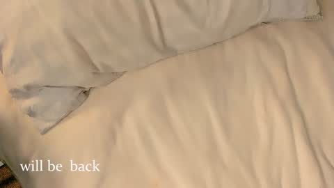 Snapshot of katee_bloss chatting on 02-04-26, 12:11 Nice to meet you online show from 02-04-26, 12:11