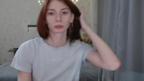Snapshot of katekalen chatting on 04-02-26, 04:48 Kate Bunny online show from 04-02-26, 04:48