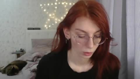 Snapshot of katekalen chatting on 04-05-26, 05:26 Kate Bunny online show from 04-05-26, 05:26