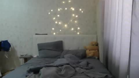 Snapshot of katekalen chatting on 05-27-26, 05:59 Kate Bunny online show from 05-27-26, 05:59