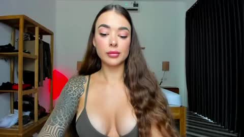 Kate new profile same me undercostruction online show from 04-20-26, 02:14