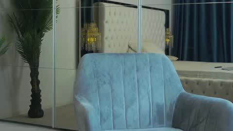 Kate Stars online show from 01-30-25, 06:13