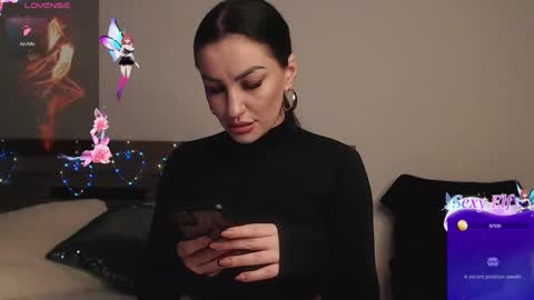 Snapshot of katey_riva35708 chatting on 01-11-25, 08:10 KateyRiva online show from 01-11-25, 08:10