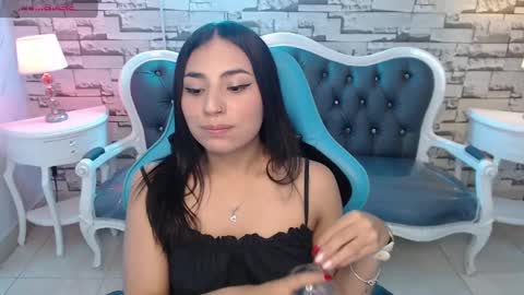 Snapshot of kathe_ryder_v chatting on 12-18-24, 08:14 katherin online show from 12-18-24, 08:14