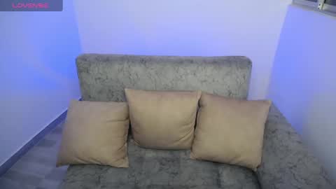 Snapshot of kathe_ryder_v chatting on 01-05-25, 01:13 katherin online show from 01-05-25, 01:13