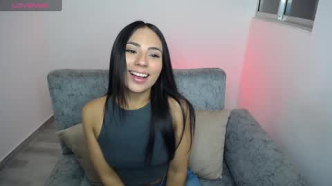 Snapshot of kathe_ryder_v chatting on 02-21-25, 11:54 katherin online show from 02-21-25, 11:54