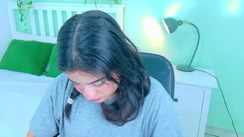 Snapshot of kathe_sweetness chatting on 09-20-25, 11:33 K A T H E online show from 09-20-25, 11:33