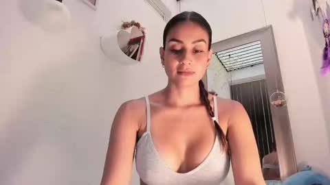 Snapshot of kathe_vergara chatting on 12-23-24, 04:17 kathe online show from 12-23-24, 04:17