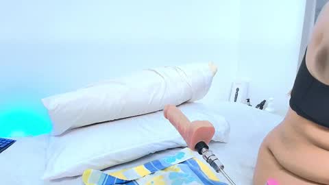 Emma online show from 02-10-25, 05:14