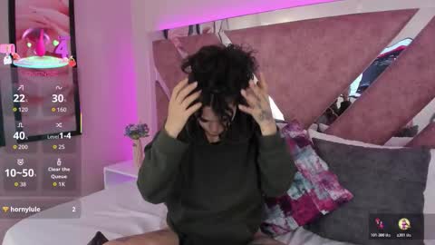 KatheGomez  online show from 11-11-25, 01:49