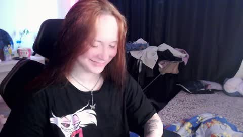 Snapshot of katherine_johnson chatting on 05-07-26, 07:14 katherine_johnson online show from 05-07-26, 07:14
