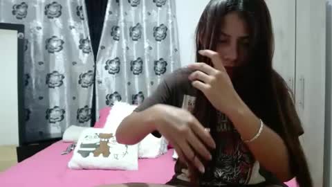 katherine_rodas2 online show from 12-14-24, 12:33