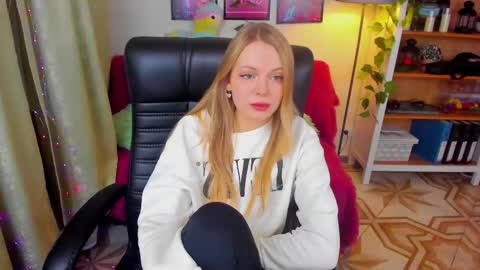 Katherine online show from 03-11-25, 07:36