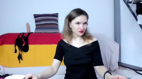 Snapshot of katherinemidnight chatting on 12-05-24, 03:28 Katherine online show from 12-05-24, 03:28