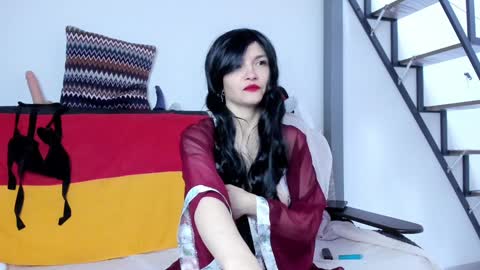 Snapshot of katherinemidnight chatting on 12-20-24, 01:22 Katherine online show from 12-20-24, 01:22