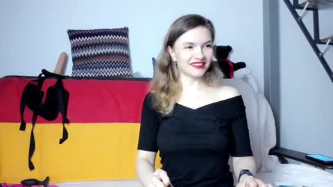 Snapshot of katherinemidnight chatting on 01-16-25, 03:35 Katherine online show from 01-16-25, 03:35