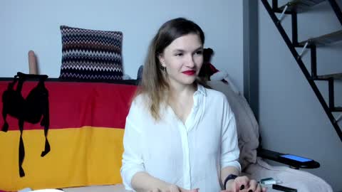 Snapshot of katherinemidnight chatting on 01-24-25, 03:34 Katherine online show from 01-24-25, 03:34